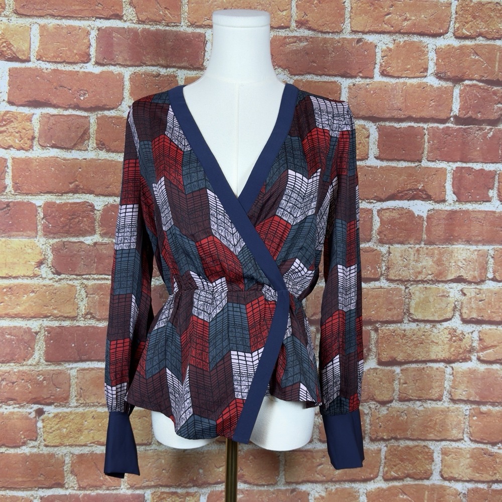 BCBG MAXAZRIA Women's Blouse‎ Long Sleeve Low V-Neck Boho Casual Size XS